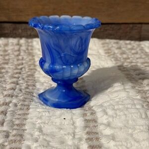 Blue Swirl Slag‎ Glass Vase Urn Shape Scalloped Edge Home Decor Toothpick Holder
